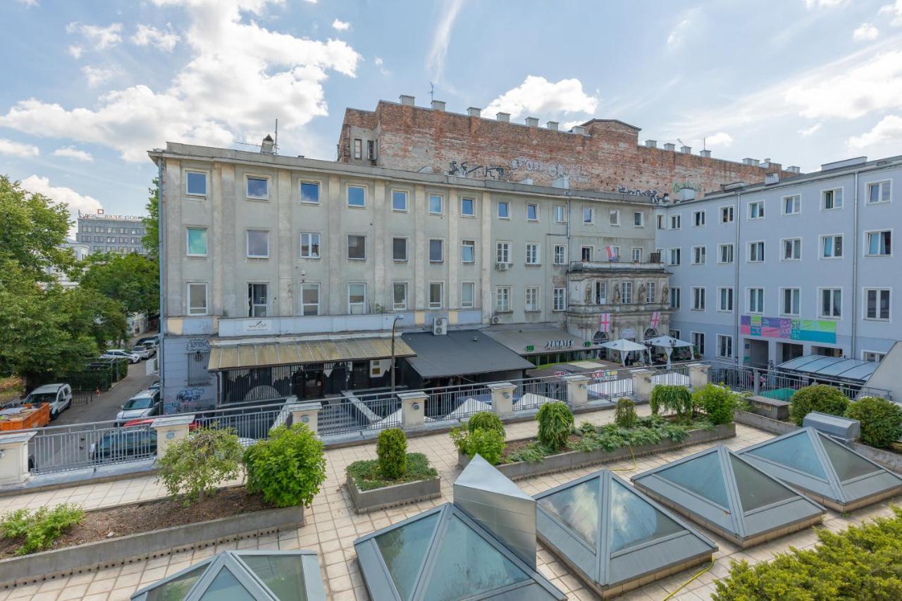 City Center Aparthotel Chmielna By Noclegi Renters Варшава Екстер'єр фото
