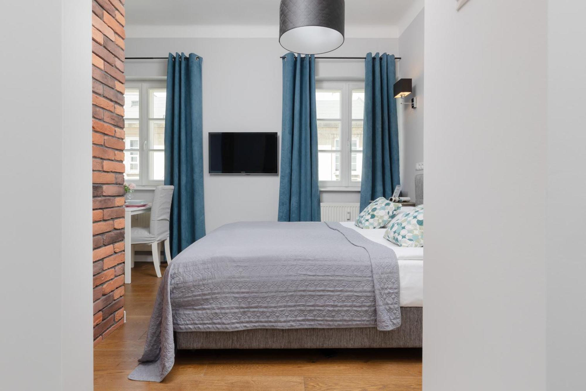 City Center Aparthotel Chmielna By Noclegi Renters Варшава Екстер'єр фото
